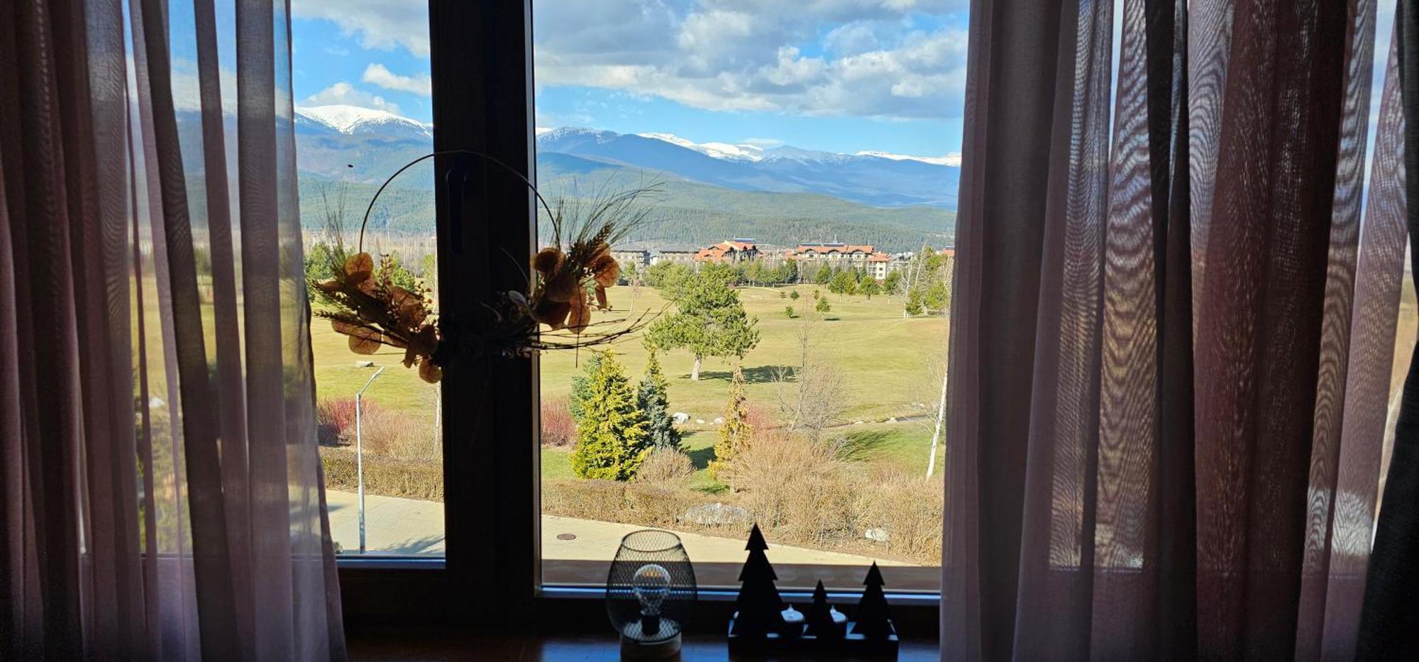 Green Peaks Suite In Pirin Golf & County Club رازلوغ المظهر الخارجي الصورة