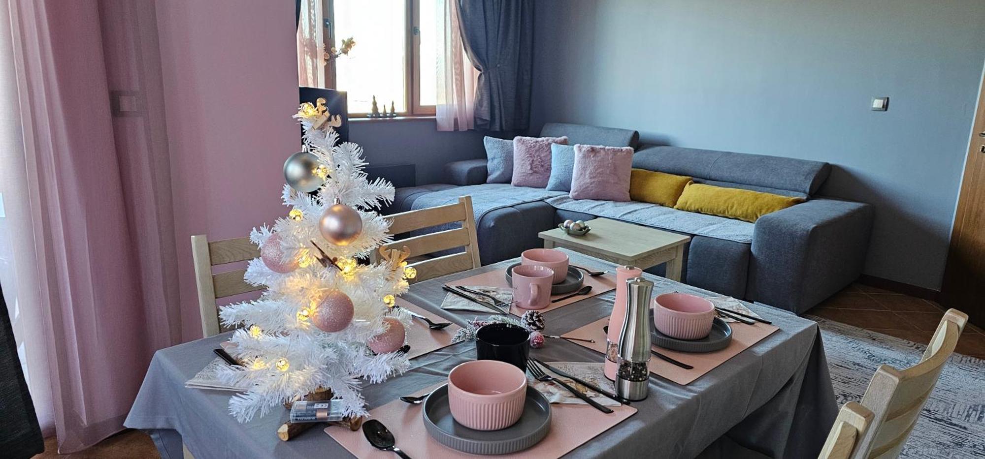 Green Peaks Suite In Pirin Golf & County Club رازلوغ المظهر الخارجي الصورة