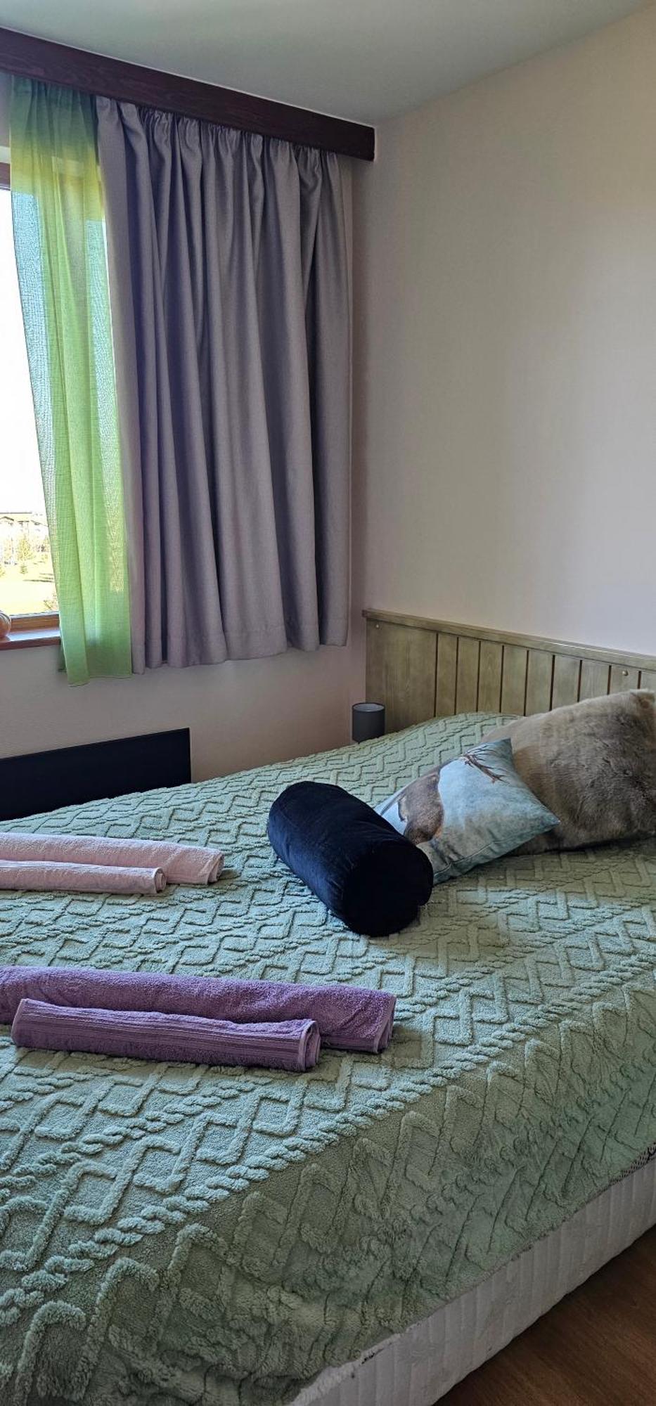 Green Peaks Suite In Pirin Golf & County Club رازلوغ الغرفة الصورة